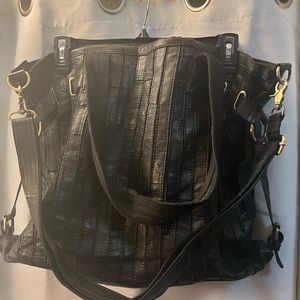 Amerileather, Large tote bag. Used only once for a 2 week trip.